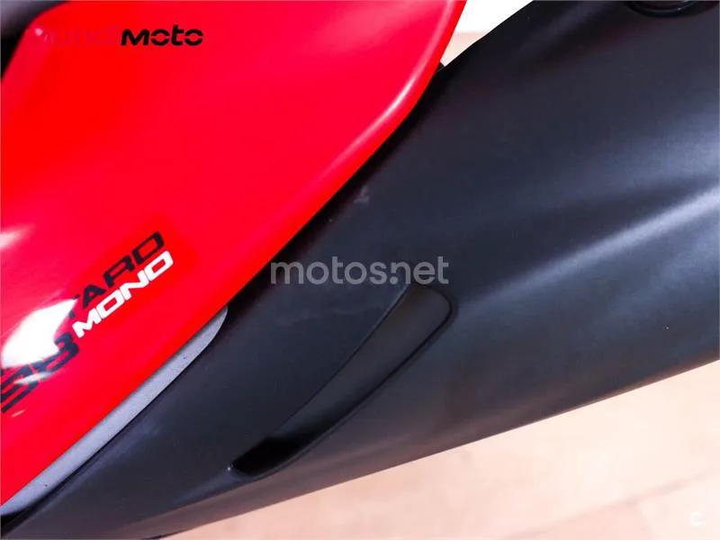 Ducati Hypermotard – Vista 23
