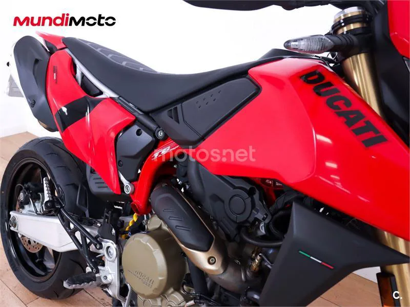 Ducati Hypermotard – Vista 25