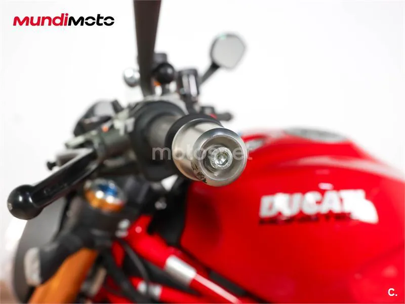 Ducati Monster 1200 S – Vista 18