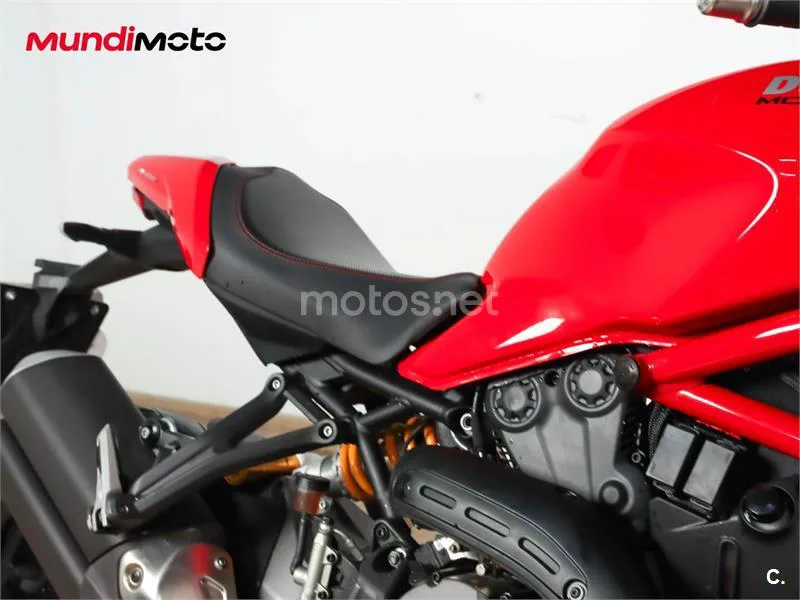 Ducati Monster 1200 S – Vista 30