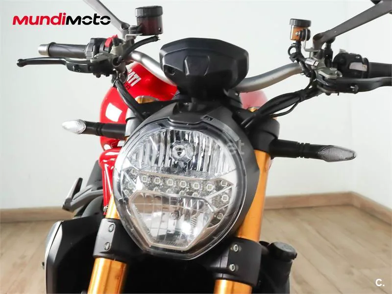 Ducati Monster 1200 S – Vista 5