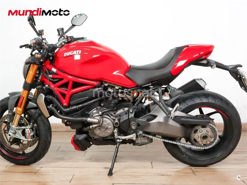 Ducati Monster 1200 S – Vista 6