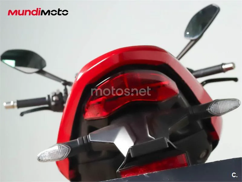 Ducati Monster 1200 S – Vista 9