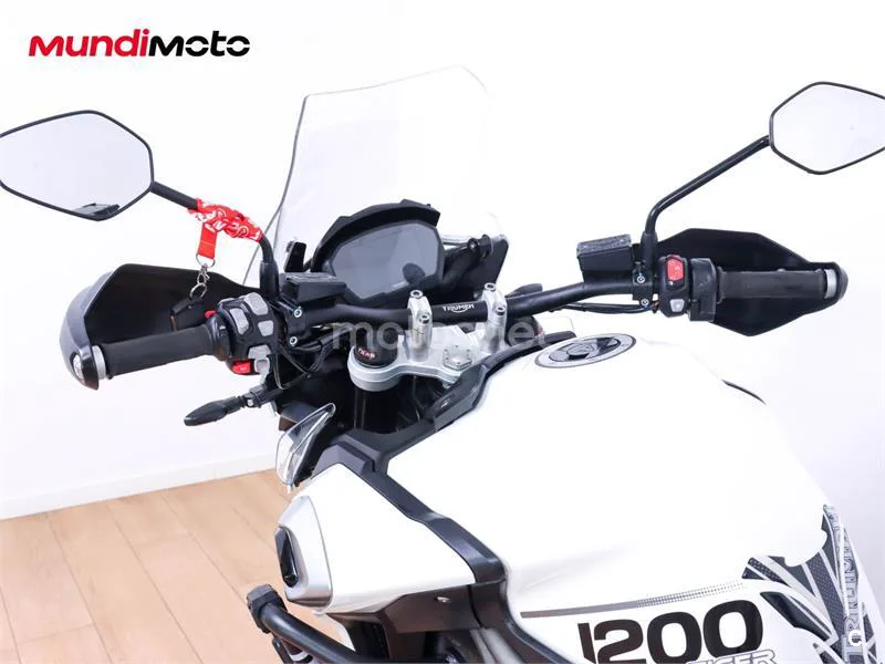 Triumph Tiger 1200 – Vista 11