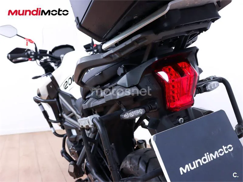 Triumph Tiger 1200 – Vista 9