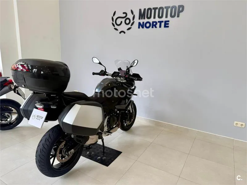 BMW F 900 XR – Vista 11