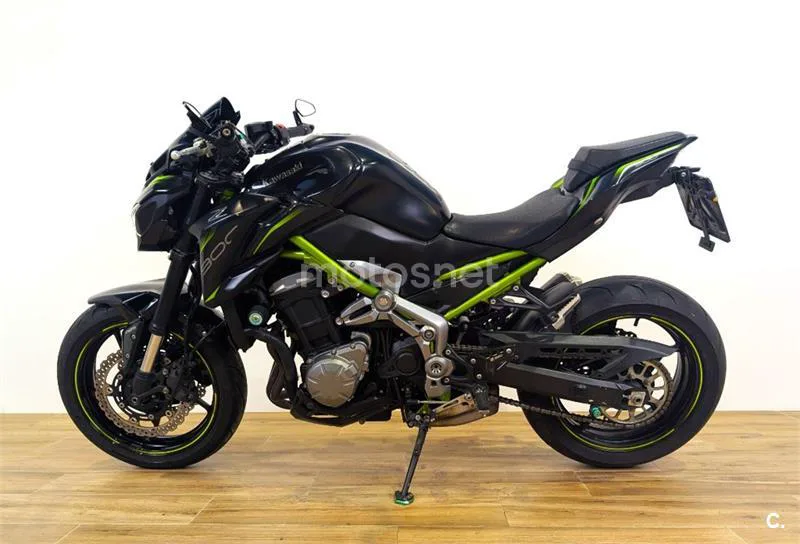 Kawasaki Z900 – Vista 5