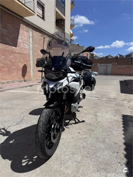 BMW F 750 – Vista 5