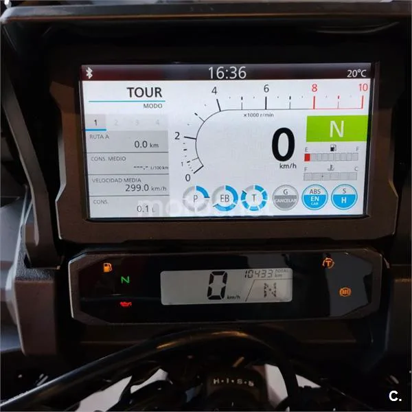 Honda CRF 1100L Africa Twin – Vista 4