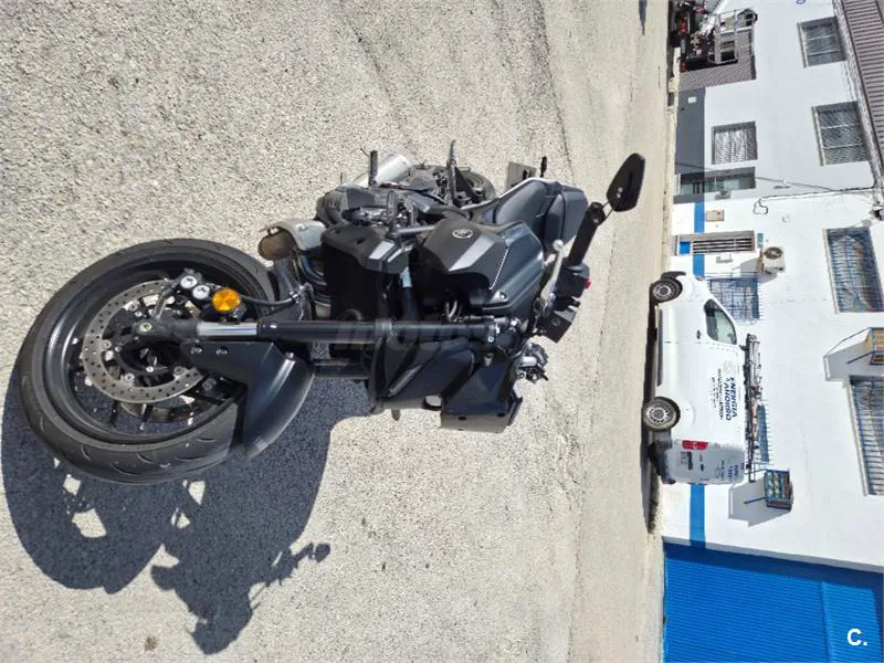 Yamaha MT-07 – Vista 4