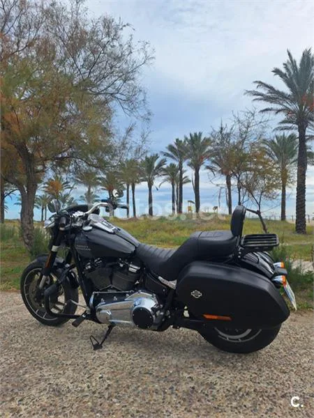Harley-Davidson Sport Glide – Vista 3