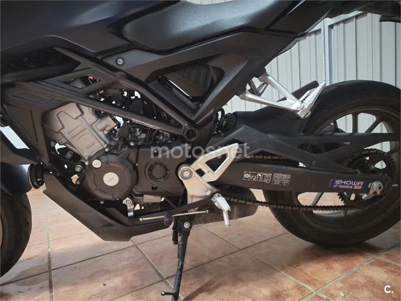 Honda CB 125 R – Vista 7