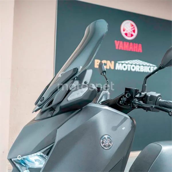 Yamaha XMAX 125 – Vista 15