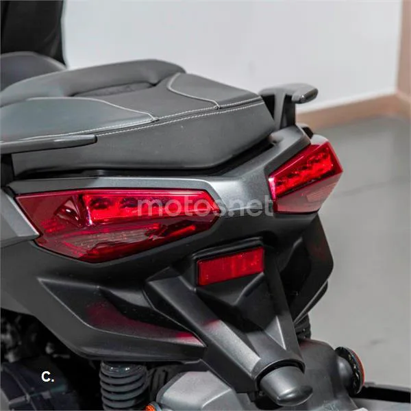 Yamaha XMAX 125 – Vista 6