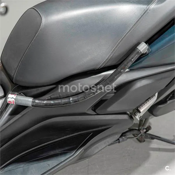 Yamaha XMAX 125 – Vista 11