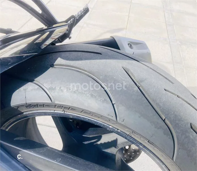 Yamaha FZ1 S FAZER – Vista 6