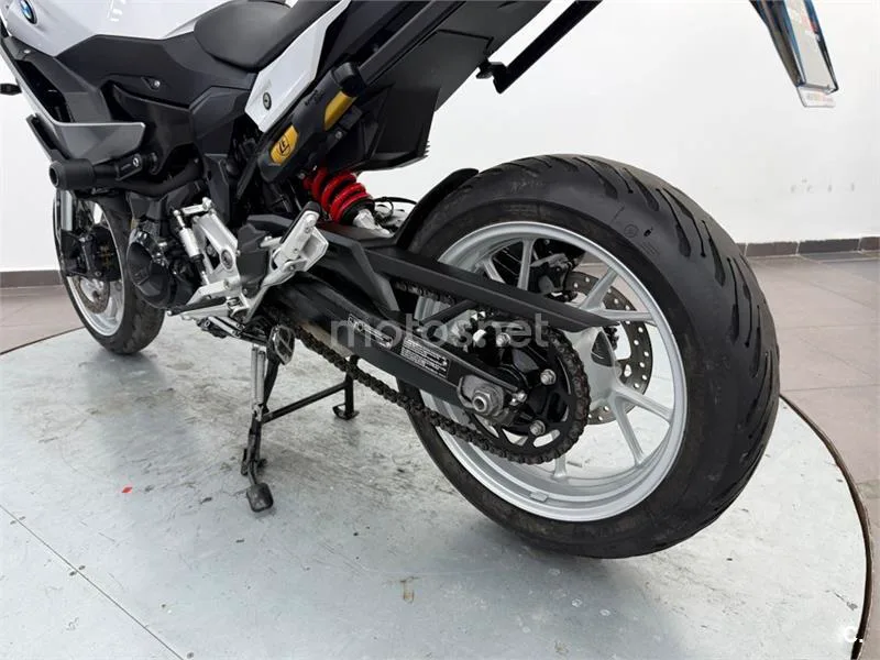 BMW F 900 XR – Vista 11