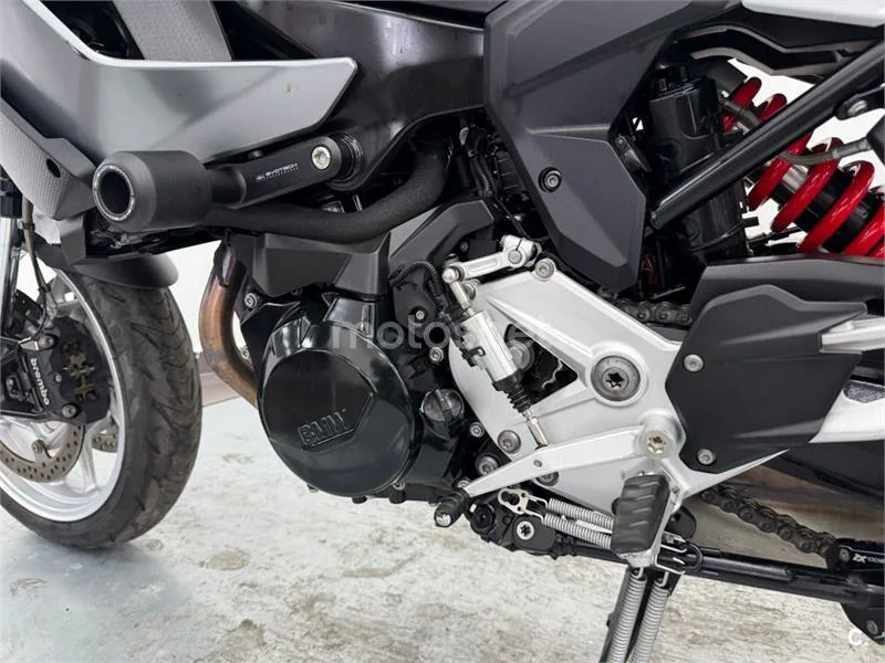 BMW F 900 XR – Vista 14