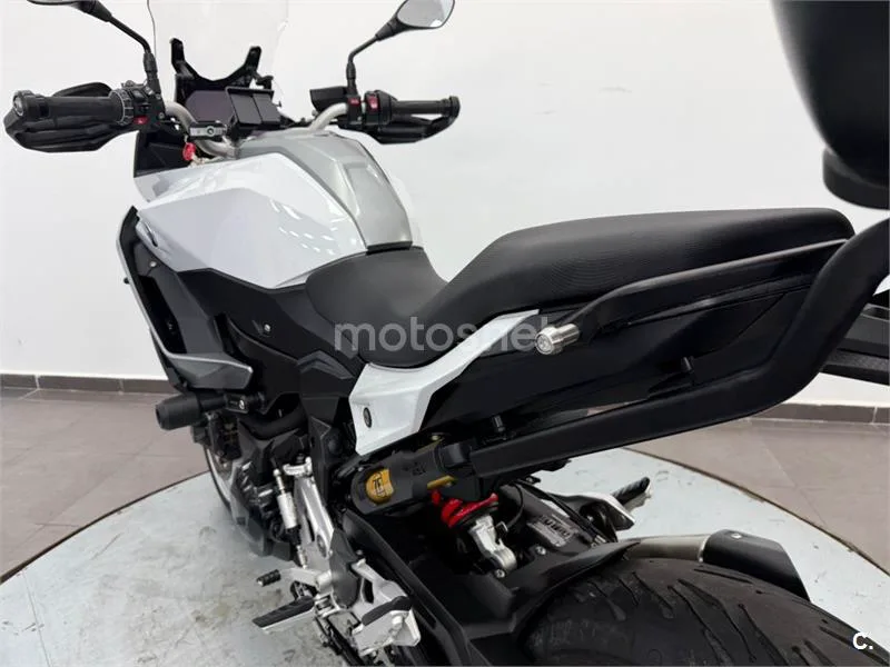 BMW F 900 XR – Vista 24