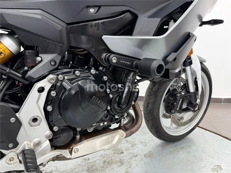 BMW F 900 XR – Vista 8