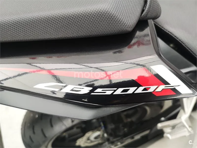 Honda CB 500 F – Vista 12