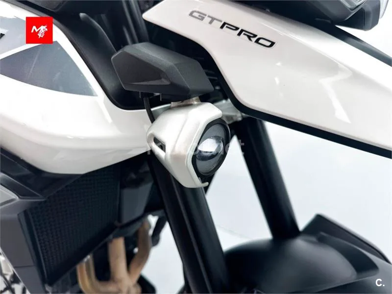 Triumph Tiger 900 – Vista 12