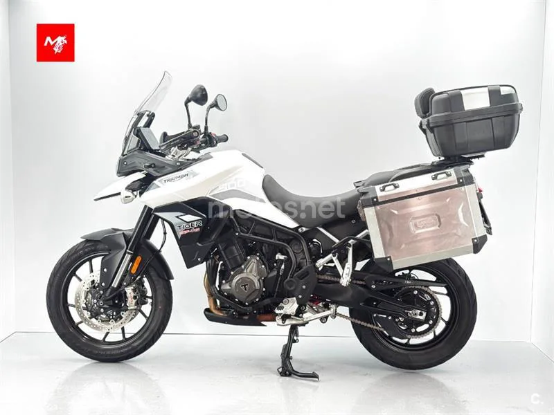 Triumph Tiger 900 – Vista 14