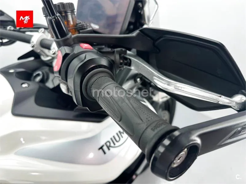 Triumph Tiger 900 – Vista 6