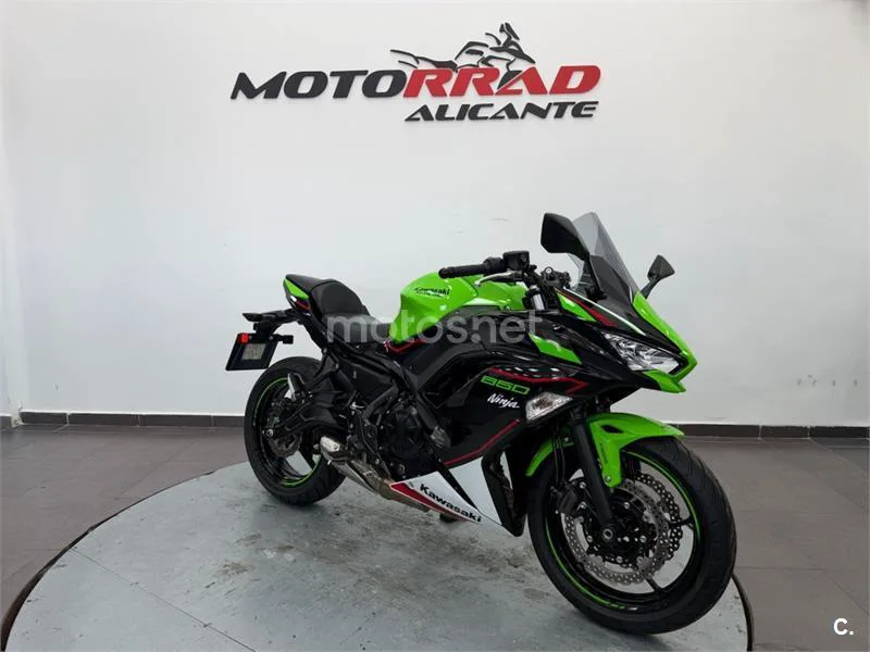 Kawasaki Ninja 650 – Vista 17
