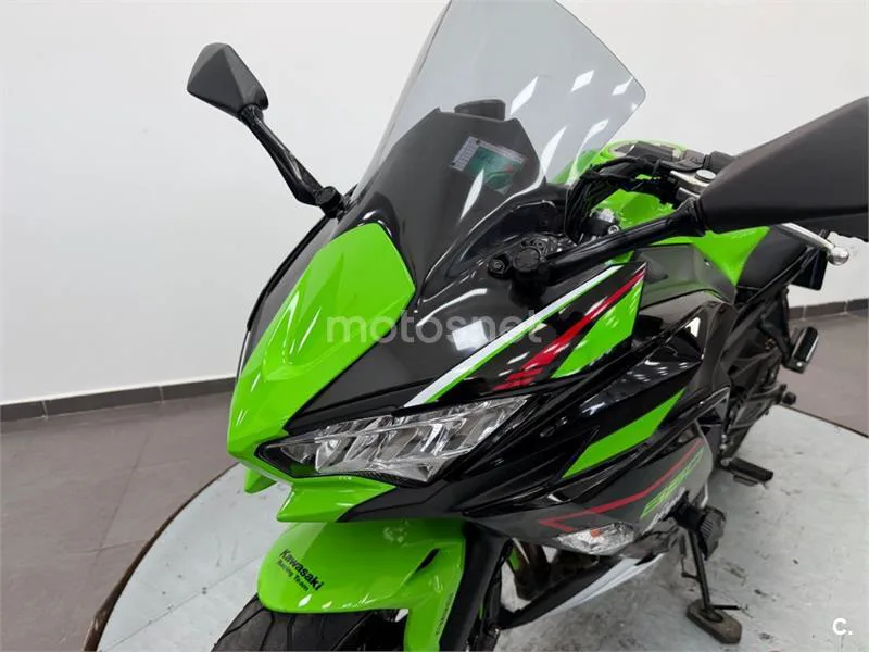 Kawasaki Ninja 650 – Vista 19