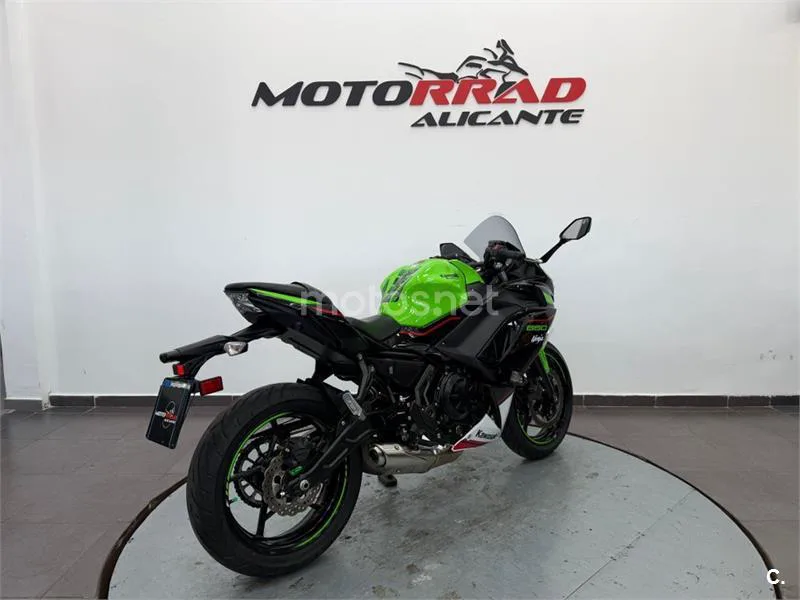 Kawasaki Ninja 650 – Vista 3