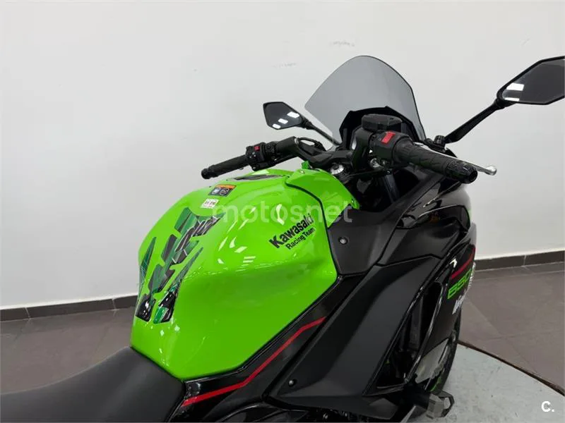 Kawasaki Ninja 650 – Vista 7