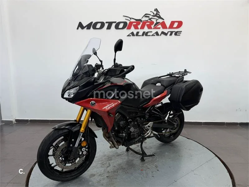 Yamaha Tracer 900 – Vista 15