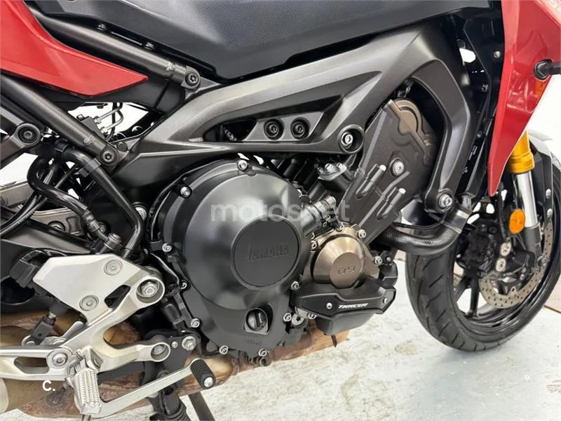 Yamaha Tracer 900 – Vista 8