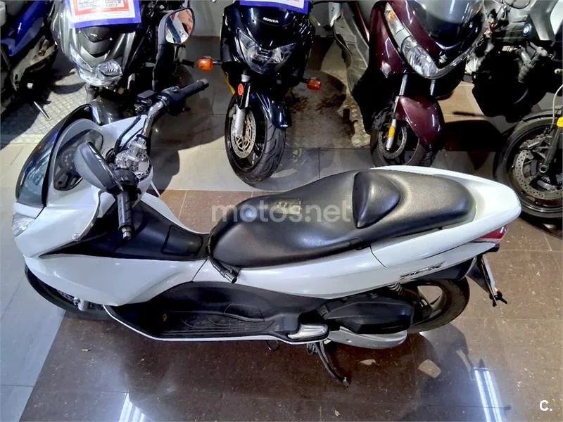 Honda PCX 125 – Vista 12
