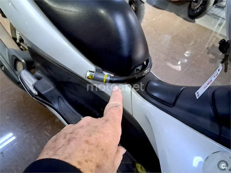 Honda PCX 125 – Vista 17