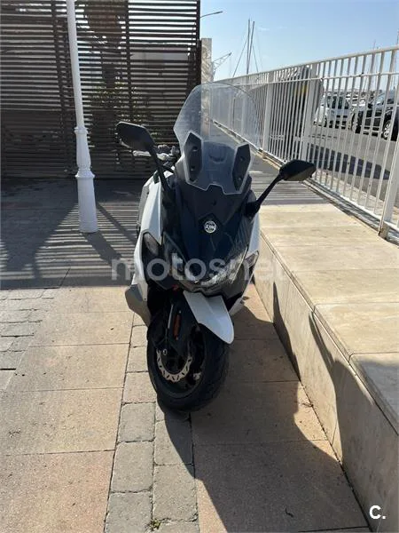 SYM MAXSYM TL 500 – Vista 2