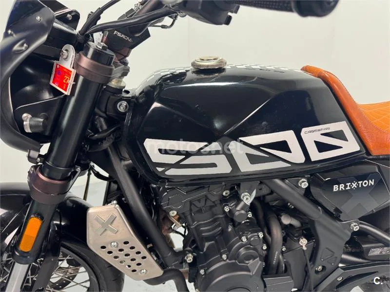 Brixton Crossfire 500 – Vista 16