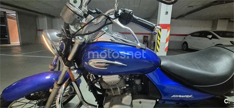Kawasaki Eliminator 125 – Vista 3