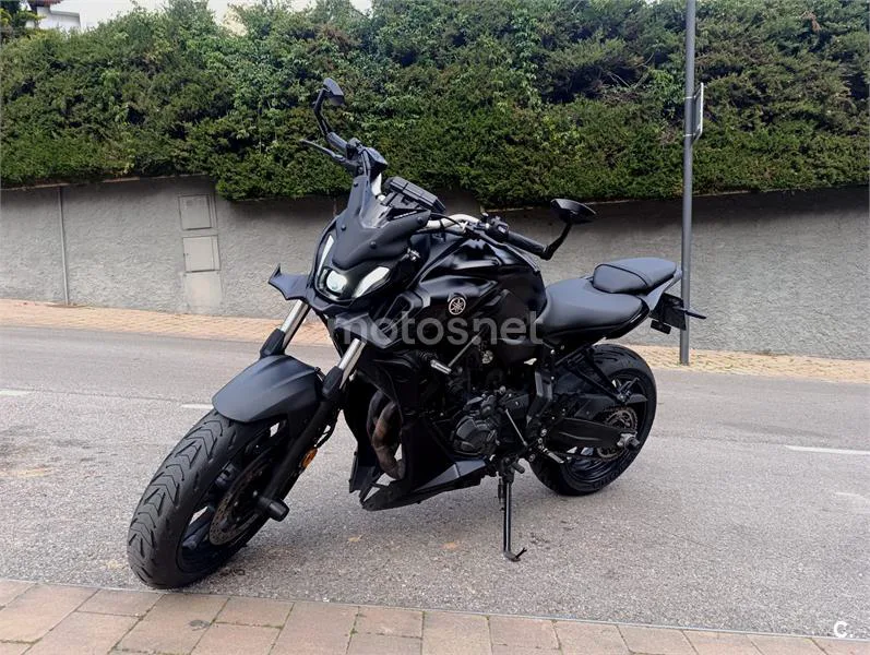 Yamaha MT-07 – Vista 4
