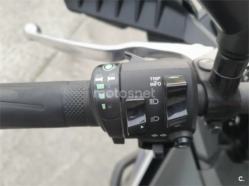 Yamaha Tracer 7 – Vista 9