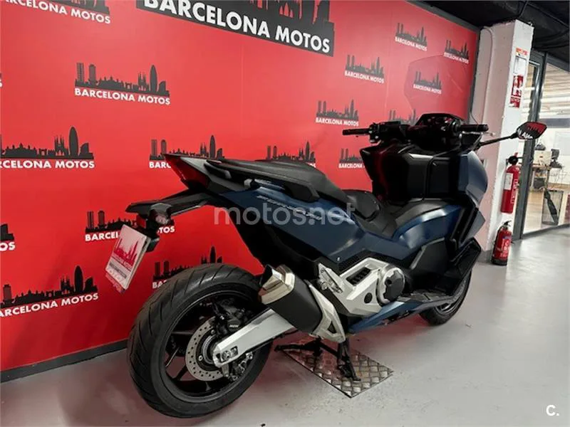 Honda Forza 750 – Vista 5