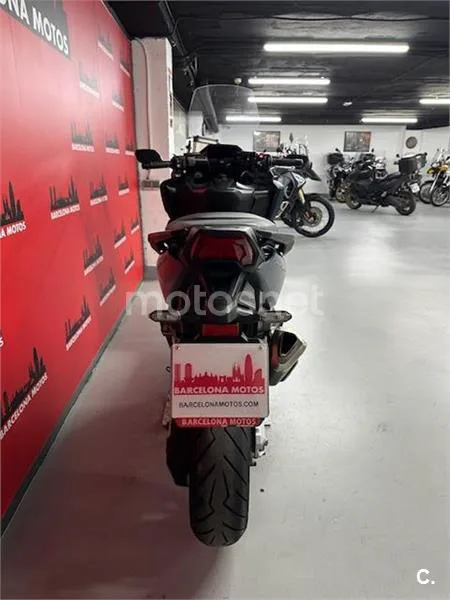 Honda Forza 750 – Vista 6