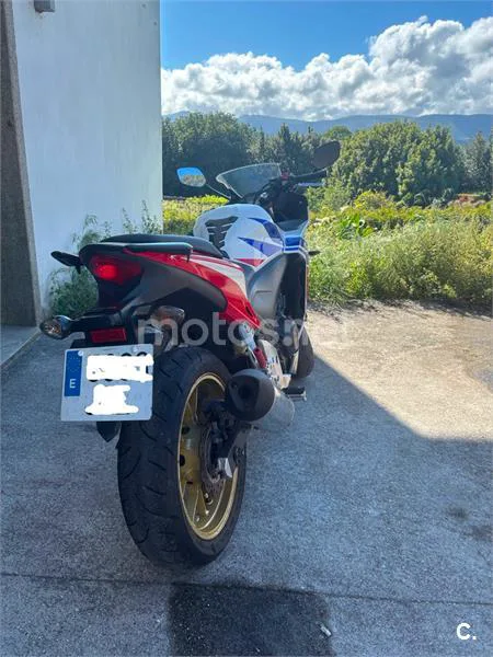 Honda CBR 500 R – Vista 13