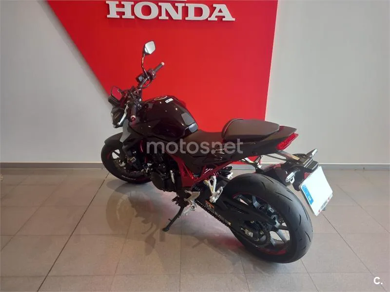 Honda CB 750 Hornet – Vista 5