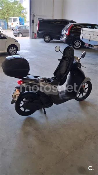Piaggio Liberty 125 – Vista 8