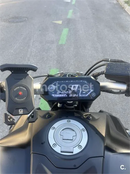 Yamaha MT-07 – Vista 6