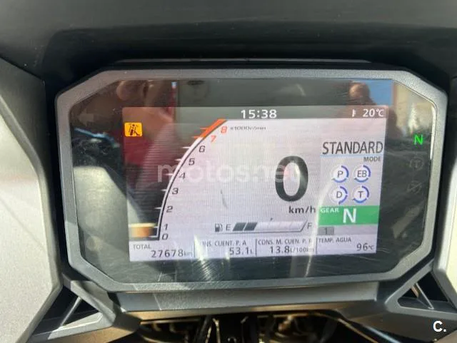 Honda Forza 750 – Vista 3
