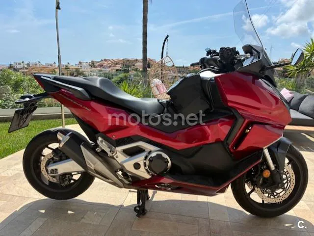 Honda Forza 750 – Vista 5