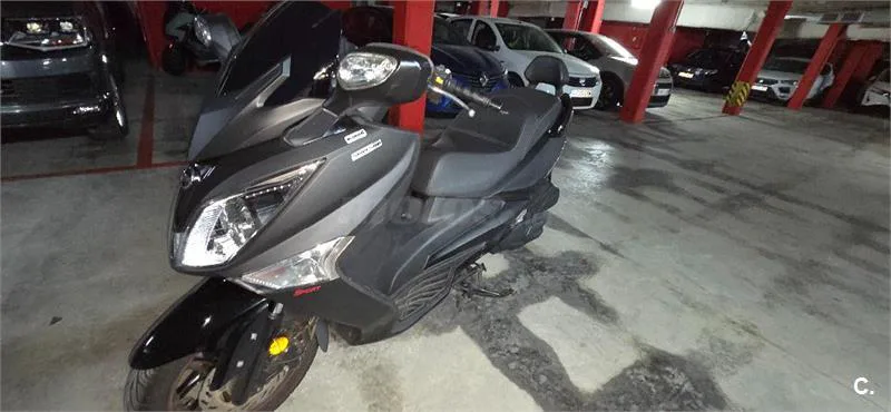 SYM Joymax 300 – Vista 2